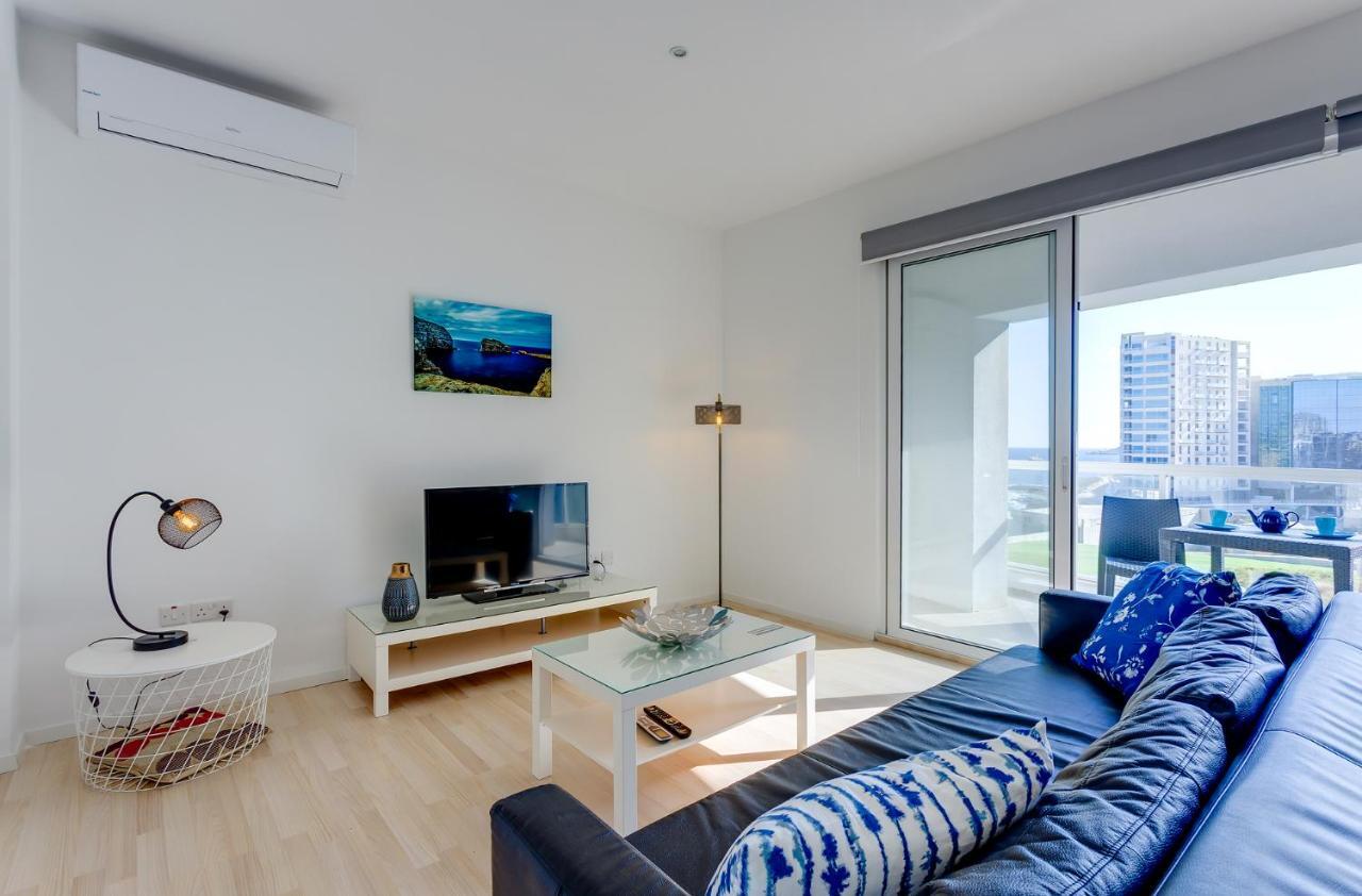 Apartment With Stunning Seaviews Sliema Ngoại thất bức ảnh